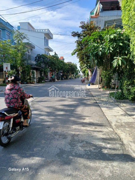 NHỈNH 10 TỶ SỞ HỨU EM LIỀN KỀ DƯƠNG NỘI - PHÂN LÔ Ô TÔ - ĐƯỜNG THÔNG TỨ NGẢ
