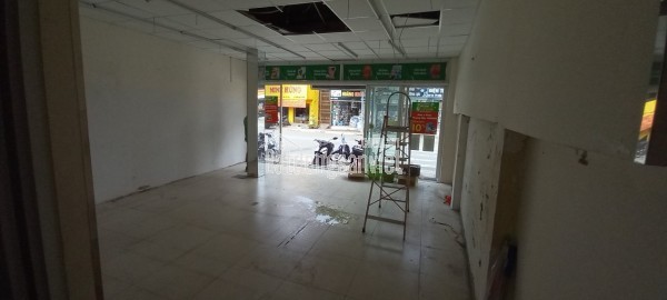 Cho thuê nhà mặt tiền đường Cách Mạng Tháng 8, TP. Thủ Dầu Một