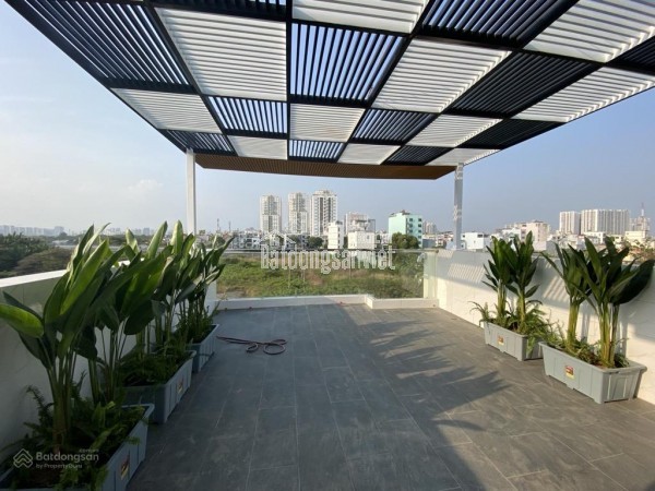 Nhà mới 90m2 - Có thang máy - Đủ nội thất - Giá 14.5 tỷ - Đường D4, Q7