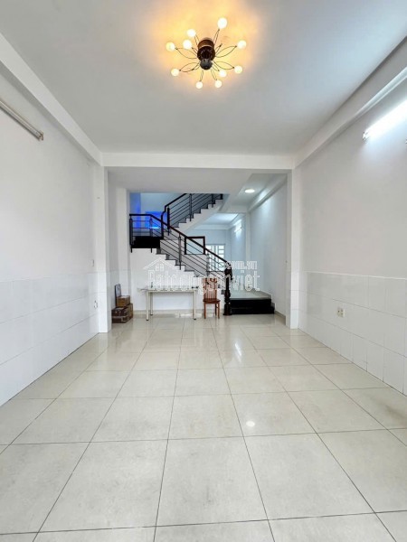 Cần bán nhà HXH đường Vũ Tùng, P2, Q.Bình Thạnh, 4.3m x 19m, giá 9.6 tỷ