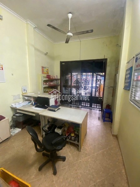 Nhà mặt phố Kim Ngưu,lô gocs2 mặt thoáng,vị trí đắc địa,kinh doanh đa nghành,68m2,5T, 28 TỶ X