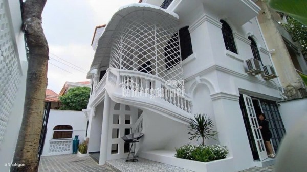 Hẻm xe hơi 10m – Trung tâm Q.1 – Xây căn hộ dịch vụ hút khách Tây – Giá sốc chỉ 12 Tỷ