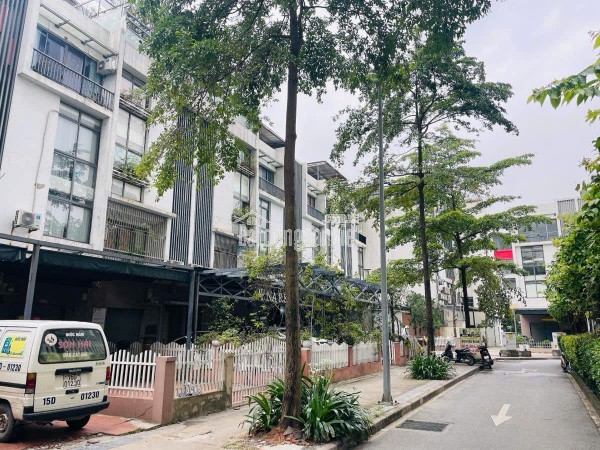 cần bán căn nhà siêu hiếm dòng tiền khủng 70 triệu 1 tháng