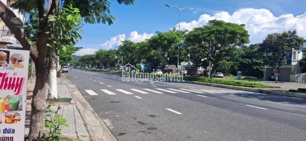 CHỈ 6 TỶ – NHÀ 4 TẦNG KIÊN CỐ – 5PN – SÁT PHỐ CỔ HOÀNG DIỆU – TT HẢI CHÂU, ĐÀ NẴNG