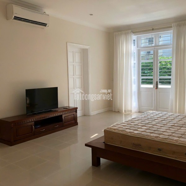 Siêu Hiếm! Bán Dinh Thự Sân Golf Vân Trì Đông Anh 1188m2. Cơ Hội Duy Nhất Sở Hữu!