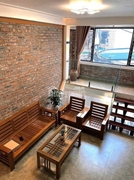 50M² – PHỐ HOÀNG NHƯ TIẾP – Ở CỰC SƯỚNG – Ô TÔ ĐỖ CỬA – CHỦ MỚI XÂY TÂM HUYẾT
