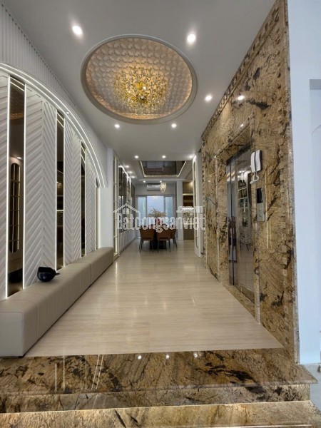 Siêu phẩm 80m2 - Có thang máy - Giá 18.6 tỷ - Đường số 2B, Quận 7