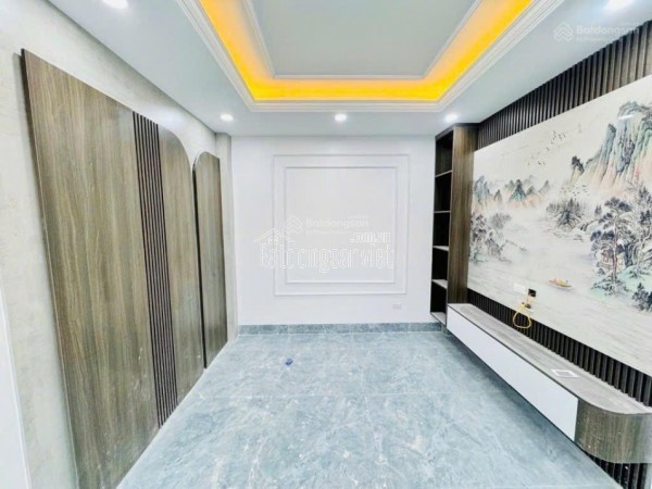 Quản lý tất cả tài khoản và tin đăng trong một giao diện duy nhất.