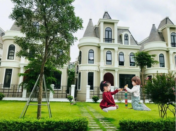 BIỆT THƯ ĐƠN LẬP 318M2 CẠNH CÔNG VIÊN 65HA - CIPUTRA (SẮP XONG) GIÁ TỐT NHẤT!