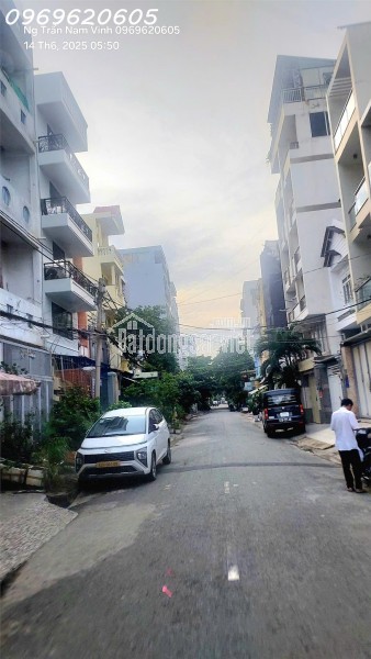 Bán Nhà Nguyễn Thị Thập Quận 7, dòng tiền lên đến 600 triệu / năm, nhỉnh 6 tỷ. Gọi ngay Vinh Nhà