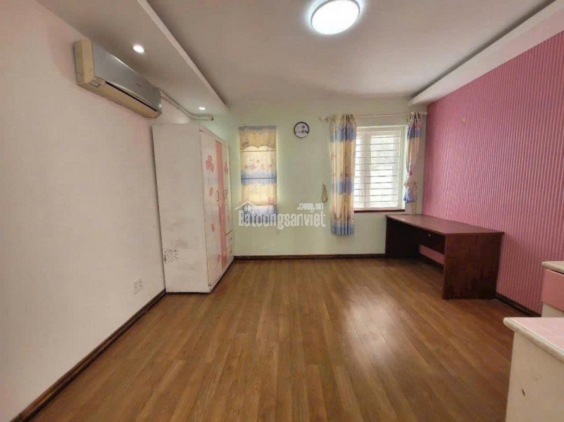 Nhà phố 90m2 - Giá 11.2 tỷ - View sông mộng mơ - Đường số D5A - Quận 7