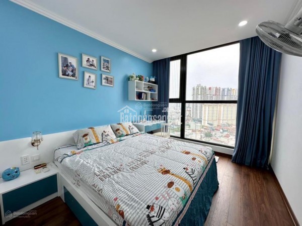 Hỗ trợ tạo nội dung tin đăng hấp dẫn, chuẩn SEO, tự động sinh mô tả dựa theo từ khóa
