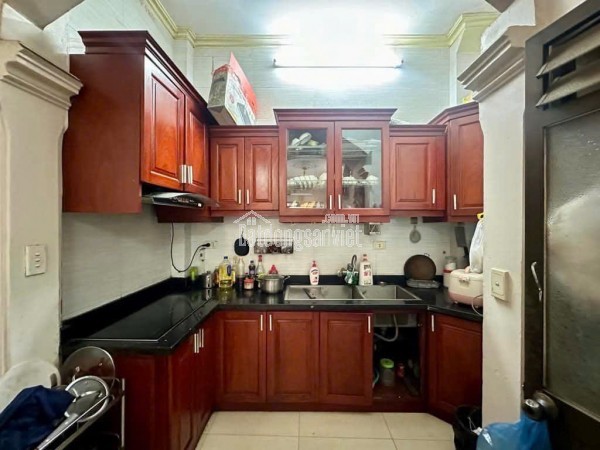 Bán Đất Tặng Nhà 105m², 3 tầng, MT 5.7 m Hoàng Văn Thái, Khương Đình, 24 tỷ Phân Lô Quân Đội