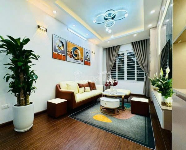 BÁN GẤP NHÀ HUỲNH TẤN PHÁT - 3 TẦNG - 49,5M2 - TẶNG FULL thiết kế bên trong - 4TỶ5
