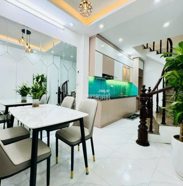 BÁN GẤP NHÀ HUỲNH TẤN PHÁT - 3 TẦNG - 49,5M2 - TẶNG FULL thiết kế bên trong - 4TỶ5