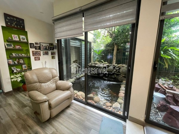 🌿 BÁN BIỆT THỰ SÂN VƯỜN NGỌC THỤY – TRUNG TÂM LONG BIÊN 🌿
💎 Diện tích đất: 378m² – Diện tích