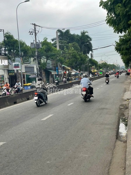 Bán nhà mặt tiền 6 tầng 6x30m giá 15 tỷ Đường Nguyễn Thị Sóc
