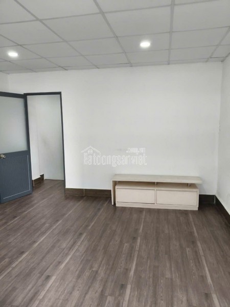 Cơ Hội Sở Hữu Nhà 49m2, Nguyễn Văn Quá, Đông Hưng Thuận Q12 - Chỉ 3.3 Tỷ