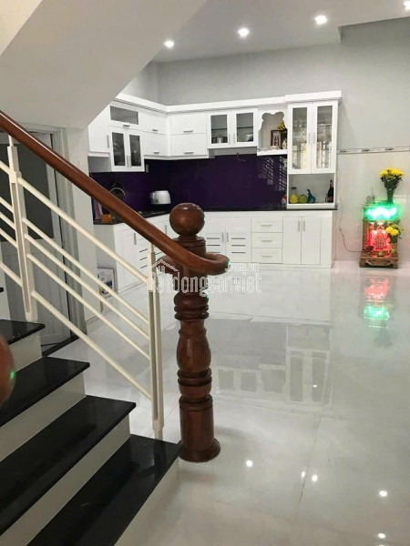 BÁN NHÀ 3 TẦNG - NGAY CHỢ HIỆP THÀNH, Q12
