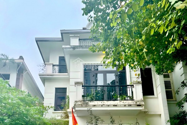 VỊ TRÍ  \