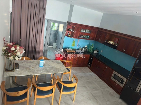 CĂN HỘ 4 TẦNG KIỆT Ô TÔ – SÁT MẶT TIỀN LÝ THƯỜNG KIỆT DÒNG TIỀN ỔN ĐỊNH 20 TRIỆU/THÁNG – ĐẦU TƯ