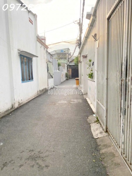 Bán Nhà C4 rộng rãi 70m2,3Pn,Hẻm xe Hơi Ngay Tỉnh lộ 43, Bình Chiểu Thủ Đức, Chỉ 4 tỷ