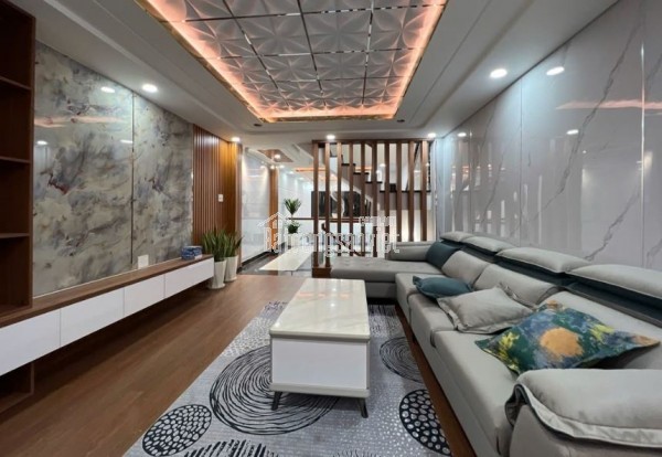TÂN BÌNH - HẺM 7M - 67M2 - NHÀ MỚI ĐẸP DỌN VÀO Ở NGAY - NỘI THẤT CHÂU ÂU XỊN SÒ - 5 TẦNG BTCT- GIÁ