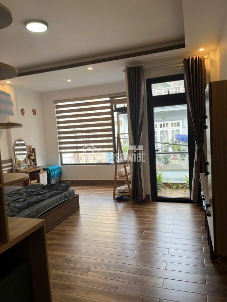 CHO THUÊ NHÀ NGUYÊN CĂN PHÙ ĐỔNG THIÊN VƯƠNG P8 ĐÀ LẠT - 5PN, HẦM ĐẬU XE, FULL NỘI THẤT