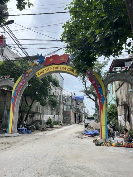 VỊ TRÍ ĐẸP - KHU VỰC TIỀM NĂNG - GẦN VIN CỔ LOA - SÁT QUỐC LỘ 3 - VỈA HÈ RỘNG - KHU DÂN TRÍ