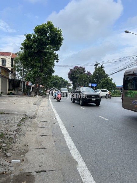 VỊ TRÍ ĐẸP - KHU VỰC TIỀM NĂNG - GẦN VIN CỔ LOA - SÁT QUỐC LỘ 3 - VỈA HÈ RỘNG - KHU DÂN TRÍ