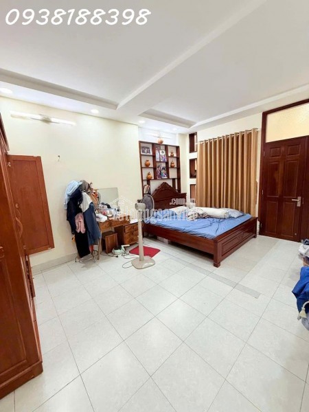 Căn hộ dịch vụ trung tâm Q.3 – 19 phòng – thu nhập 120 triệu/tháng, DT 210m2