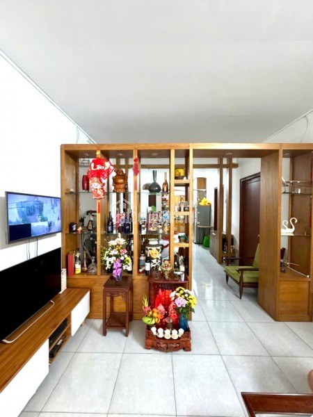 Căn hộ dịch vụ trung tâm Q.3 – 19 phòng – thu nhập 120 triệu/tháng, DT 210m2