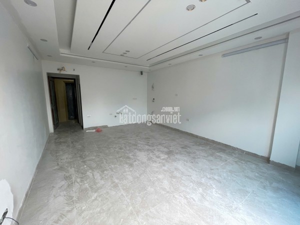 NHÀ 7 TẦNG – THANG MÁY – GẦN HIM LAM: GIỮ TIỀN KHÉO, TĂNG GIÁ LÂU!