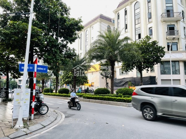 NHÀ 7 TẦNG – THANG MÁY – GẦN HIM LAM: GIỮ TIỀN KHÉO, TĂNG GIÁ LÂU!
