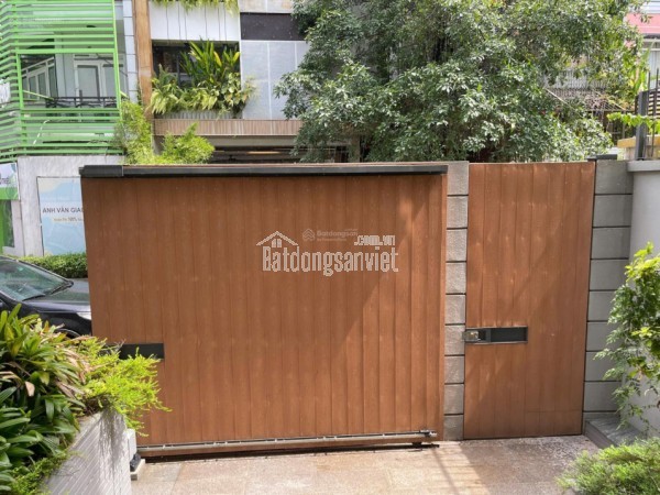 BÁN NHÀ TRIỆU ĐÔ BÌNH THẠNH – 150M² – THUÊ 80TR/THÁNG – CHỈ 22 TỶ. Gần bến xe miền đông