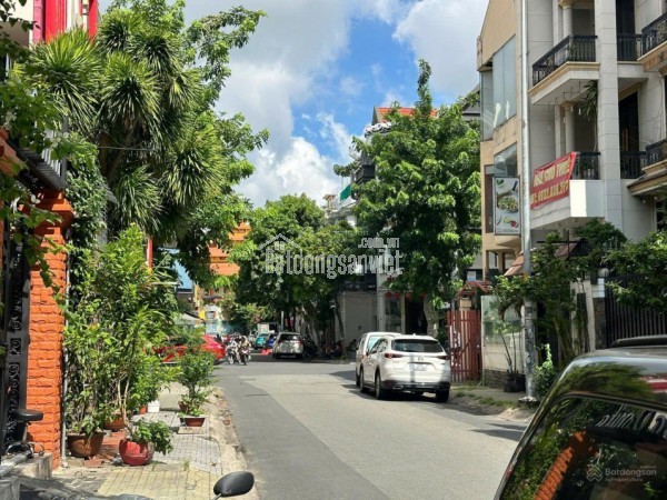 Nhà mới mặt tiền Cù Lao, Phan Xích Long, 120m², nội thất gỗ Cẩm Lai – Giá 49 tỷ (TL)