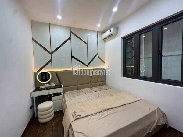 Mai Động, Hoàng Mai, Nhà 5 Tầng 3 Ngủ Nội Thất Xịn Mịn, Chào 5,1 Tỷ