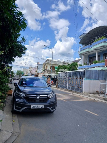 Bán đất tặng nhà đường Trần Ngọc Giải, xe 16 chỗ vào thẳng 50 mét. P6, TP Mỹ Tho