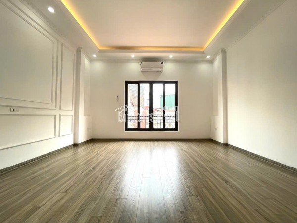 NHÀ LÊ ĐỨC THỌ – 40M2 X 5 TẦNG – NGÕ Ô TÔ – 7 TỶ