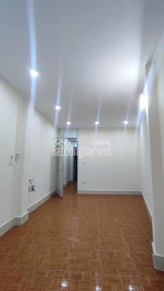 Bán Nhà Trung Tâm Phùng Khoang – 37m² x 5 Tầng – 2 Mặt Thoáng – Chỉ 8 Tỷ!