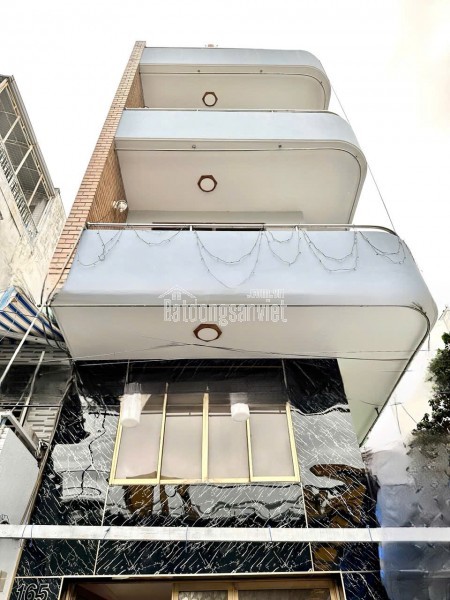 BÁN NHÀ Q10- MẶT TIỀN NGAY CHỢ NGUYỄN TRI PHƯƠNG- 5 TẦNG Ở NGAY: NHỈNH 10 TỶ. Mr Vũ: 0933 910 039