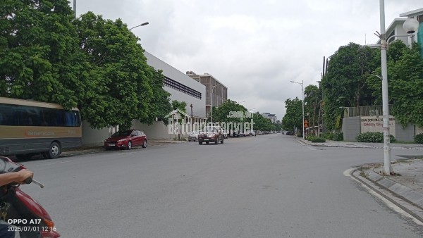 BÁN ĐẤT TRUNG TÂM NGỌC THỤY – MẶT TIỀN ĐẸP, VỊ TRÍ VÀNG!