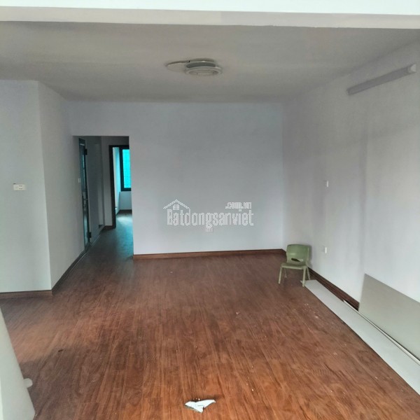CHO THUÊ CĂN HỘ TẬP THỂ TRUNG TỰ - TẦNG 5 - 140m² - GIÁ CHỈ 13 TRIỆU/THÁNG