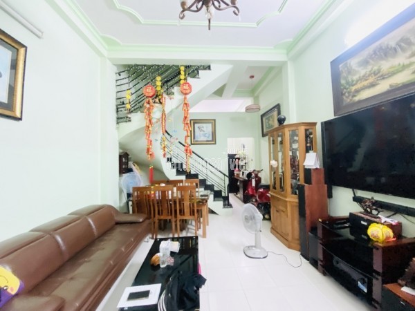 HẺM XE HƠI TRÁNH_NHÀ ĐẸP 3 TẦNG_PHẠM VĂN HAI_CHỈ 7.5 TỶ