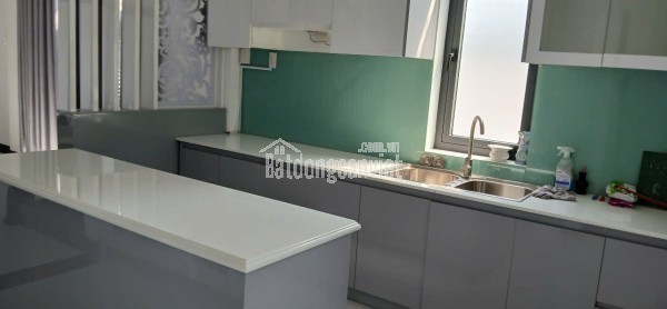 Bán BIỆT THỰ bao RẺ NHỨT TP Mỹ Tho. P. Trung An. Ô tô lưu thông 2 chiều