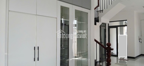 Bán BIỆT THỰ bao RẺ NHỨT TP Mỹ Tho. P. Trung An. Ô tô lưu thông 2 chiều