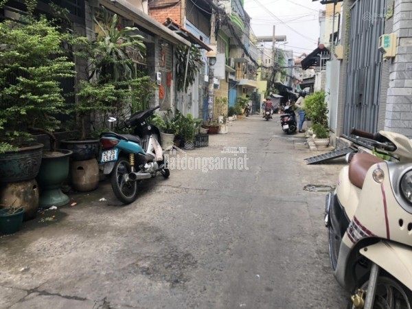Siêu phẩm HXH Nguyễn Xí DT: 4.8x10m KC: 5 tầng giá: 8.2tỷ TL HDT: 26tr/tháng cách Vincom Plaza 45m