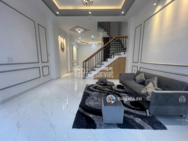 Siêu phẩm HXH Nguyễn Xí DT: 4.8x10m KC: 5 tầng giá: 8.2tỷ TL HDT: 26tr/tháng cách Vincom Plaza 45m