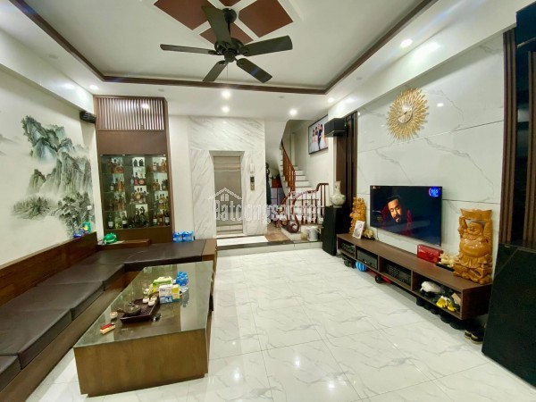Thanh Xuân: Nhà đẹp, 50m ra mặt phố, 6,5 tầng thang máy, giá nhỉnh 8 tỷ