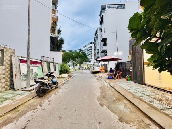 NHÀ 5 TẦNG Đường Số 30, Phường 6, Gò Vấp